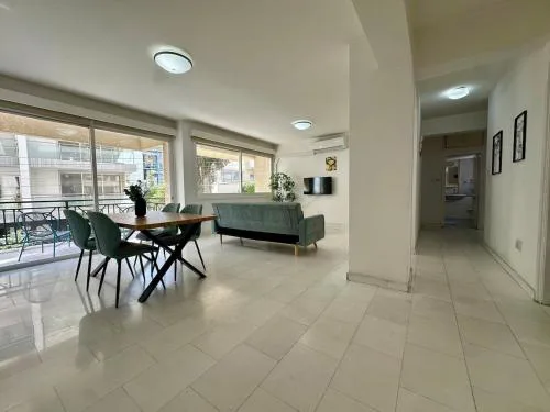 2 bedrooms flat near center