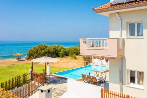 Kalisto Beach Villa