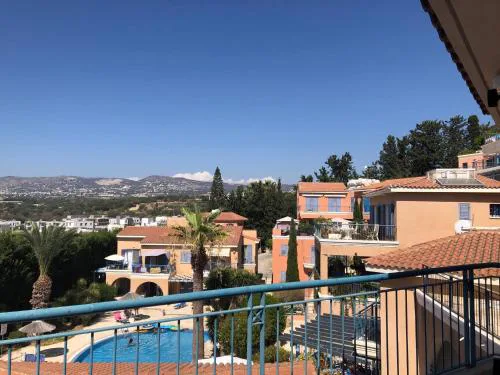 Spacious 3BR Villa - 5-Min to St Georges Beach - Perfect for Families