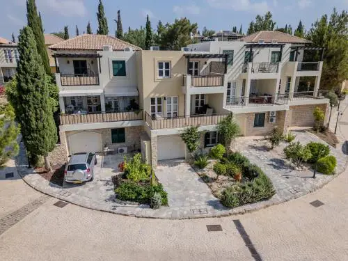 Townhouse, Seaview, short ways, Aphrodite Hills