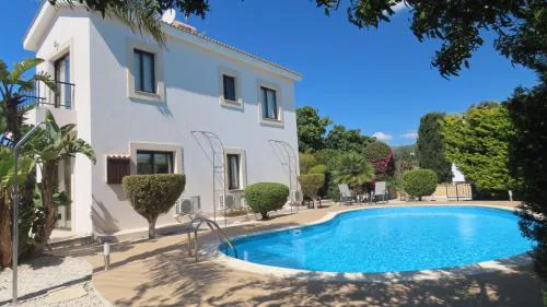 Villa Leon