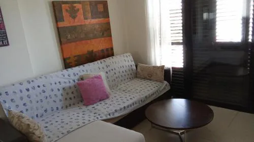 2 bedroom apartment in Makenzi