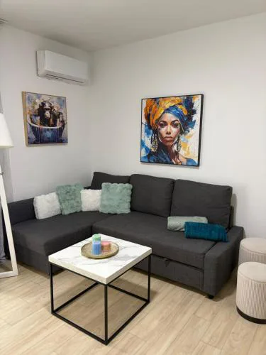 Apollon One Bedroom 50 m from Finikoudes