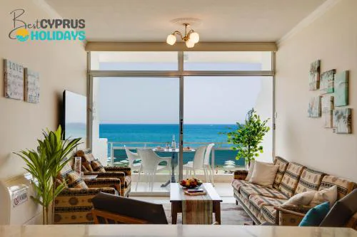 Makenzy Sandy Beachfront Paradise