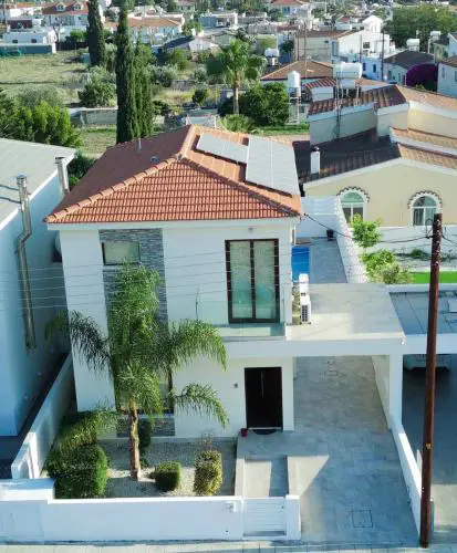 Marios Villa