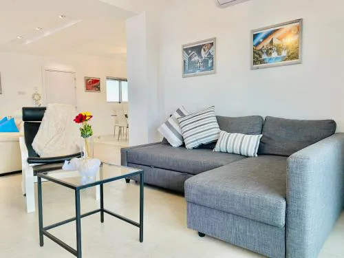 Panoramic Seaside Getaway, 2-BR Penthouse