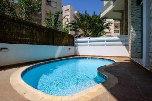 Paradise Apartment with Private Pool & Sea View