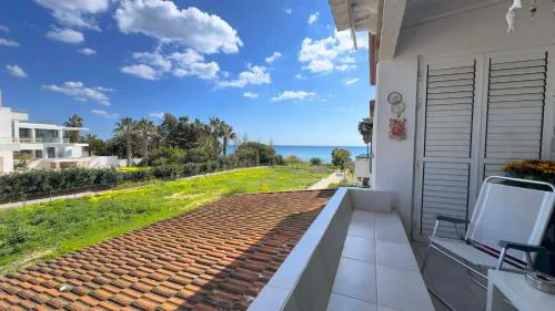 Sundy Beachfront 2Bdr Larnaka Dhekelia
