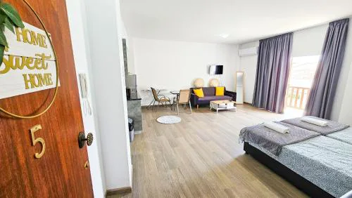 Unique Cozy Studio, 150m from Chabad Lubavitch
