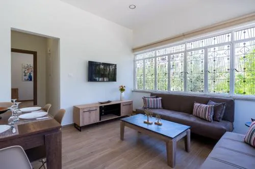Verdant 1-Bedroom Apartment in Larnaca