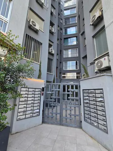 1 room apartment on the 1st line