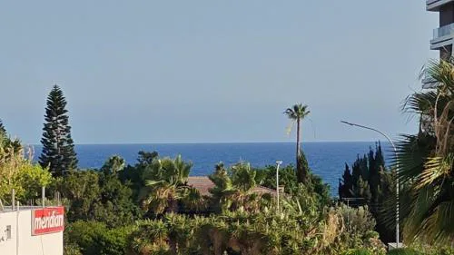 Brand new sea view walking distance to the sea 200m