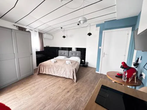 Modern Studio Nr12 private Kitchenette, Bathroom, Balcony