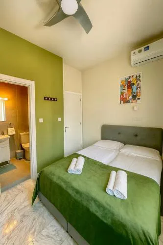 Smart Comfort RoomN2 with Private Bathroom in best Location Beach 250m