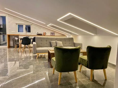 Trendy Loft Apartment