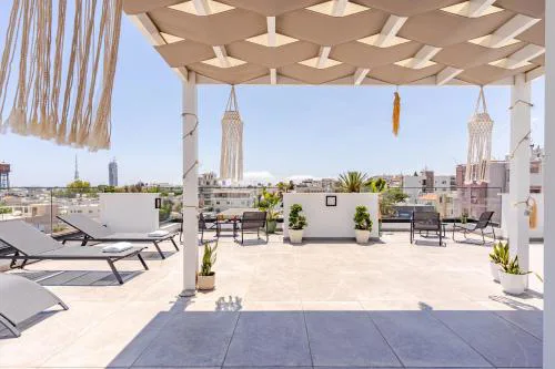 Yamas Urban Living Platinum Key