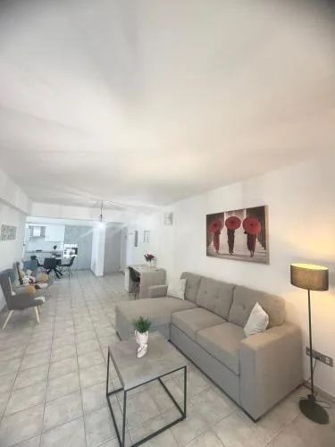 La Vie Royale Suite