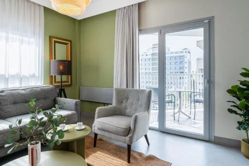 Local Host Living - Signature Apartments in Nicosia