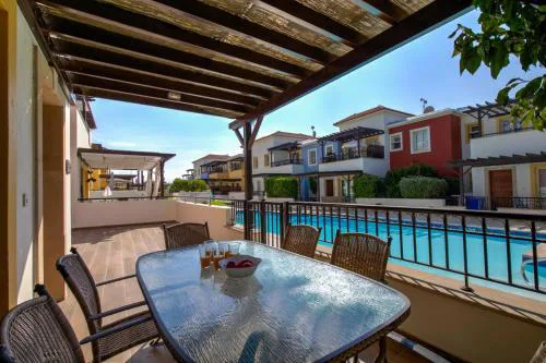 Aphrodite Gardens Apartment by Ezoria Villas