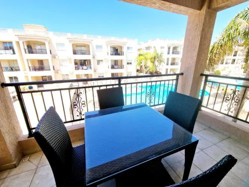 First floor apartment overlooking pool