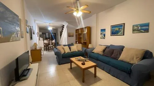 Home Away - 2bedroom in Tomb of the Kings