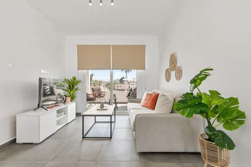 Kato Paphos Apartment | Prime Location by VICHY Holidays