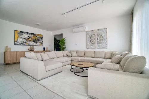 Kings Palace 2 BED