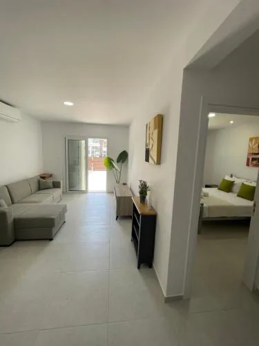 Lovely 2-bedroom apartment, newly renovated