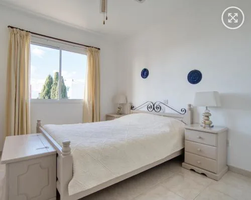 Newly Renovated Light House Beach 8 min