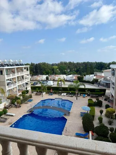 One bedroom apartment at diana gardens