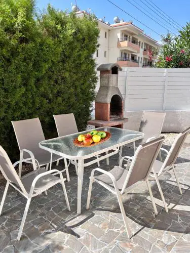 Pafia Sunbeach Townhouse