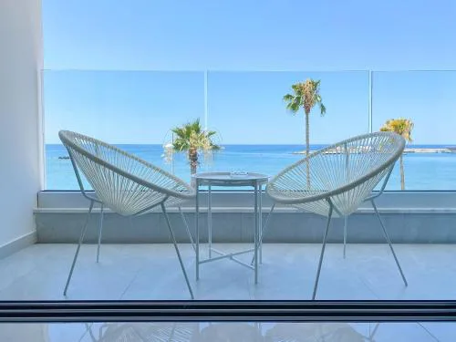 Phaedrus Living: Marina Sea View Flat 214 Emerald