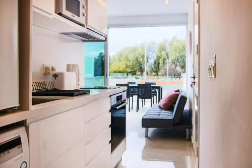 Phaedrus Living - Seaside Luxury Flat Harbour 103