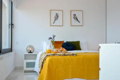 Phaedrus Living Seaview Luxury Flat Marina Court 213