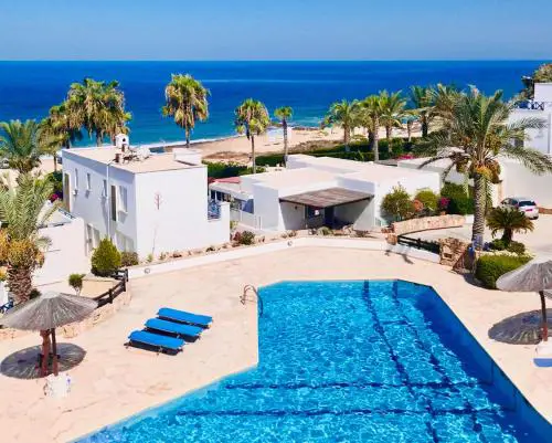 Sunset Deluxe Villa and Studios
