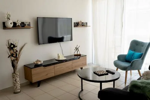 The Pervolia 206