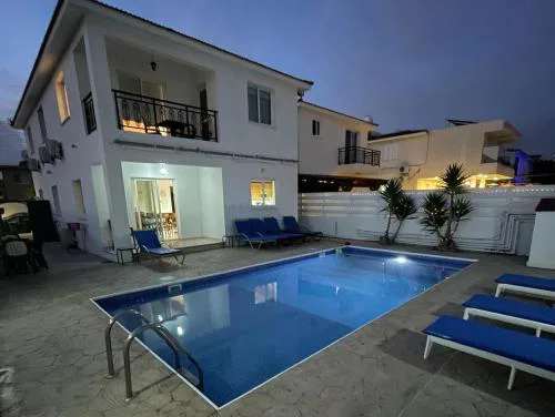 White Rose Villa