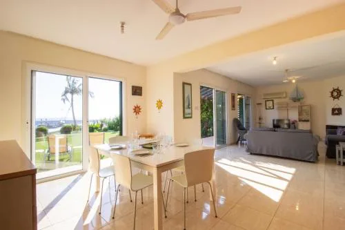 Frontline Sea-View Villa