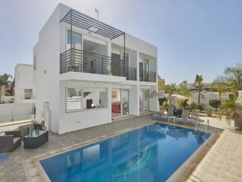 Holiday Home in Paralimni mit geräumigem Garten by Interhome