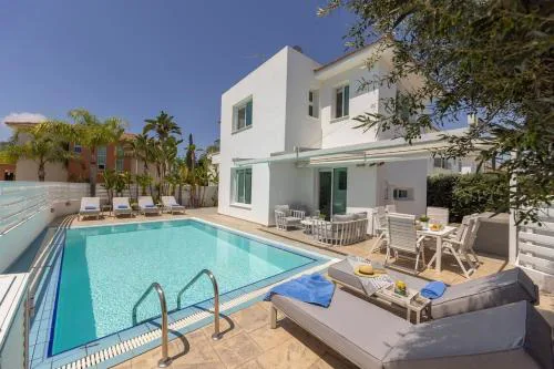 SeaSalt Villa