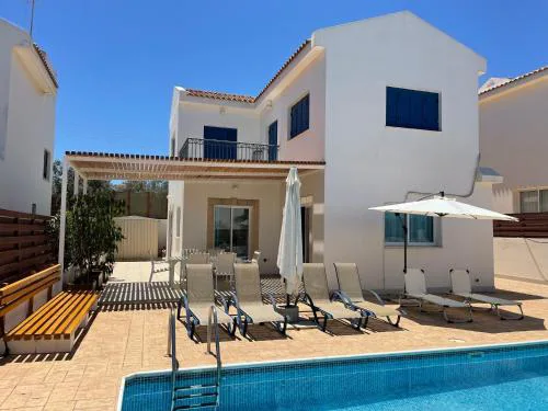 Sol y Mar Malama Villa