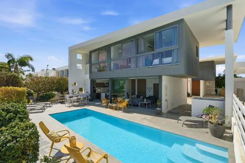 SunnyVillas 3BR Luxury Villa Pool WP5