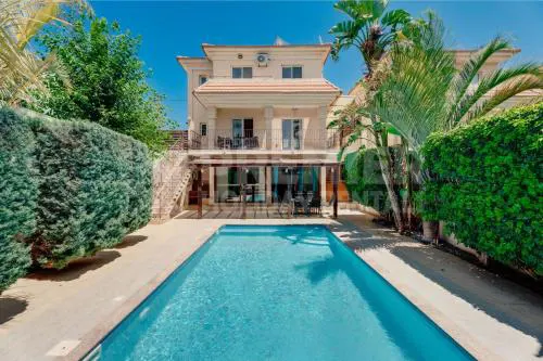 Villa Coral