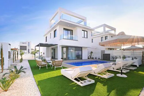 Villa Esmeralda - Luxury Villa in Pernera