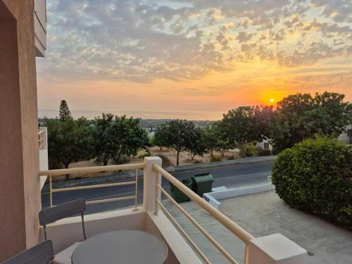 Calm Seaview Nest Studio - 8 mins from Coral Bay