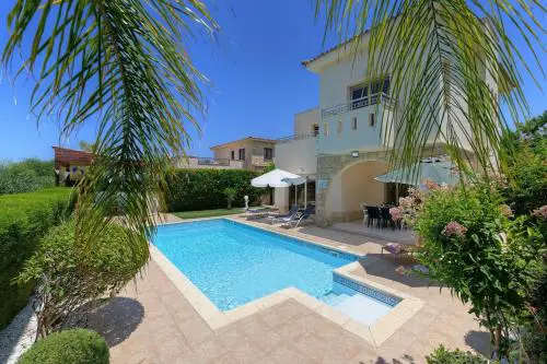 Luxury Coral Bay Villa Villa Shanta 3 Bedroom Villa Distant Sea Views