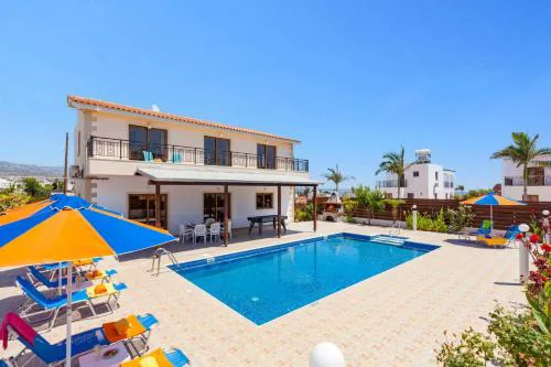 Villa Angela Coral by Villa Plus
