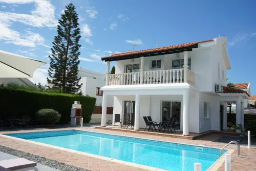 Villa Coral Cove