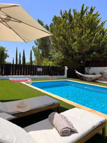 Villa Daphne - Coral Bay - Surrounded by Nature - Absolute Privacy
