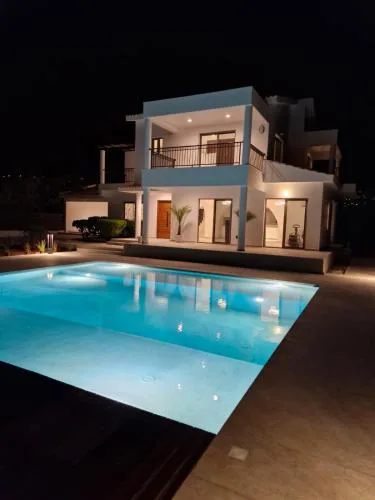Villa Paradiso